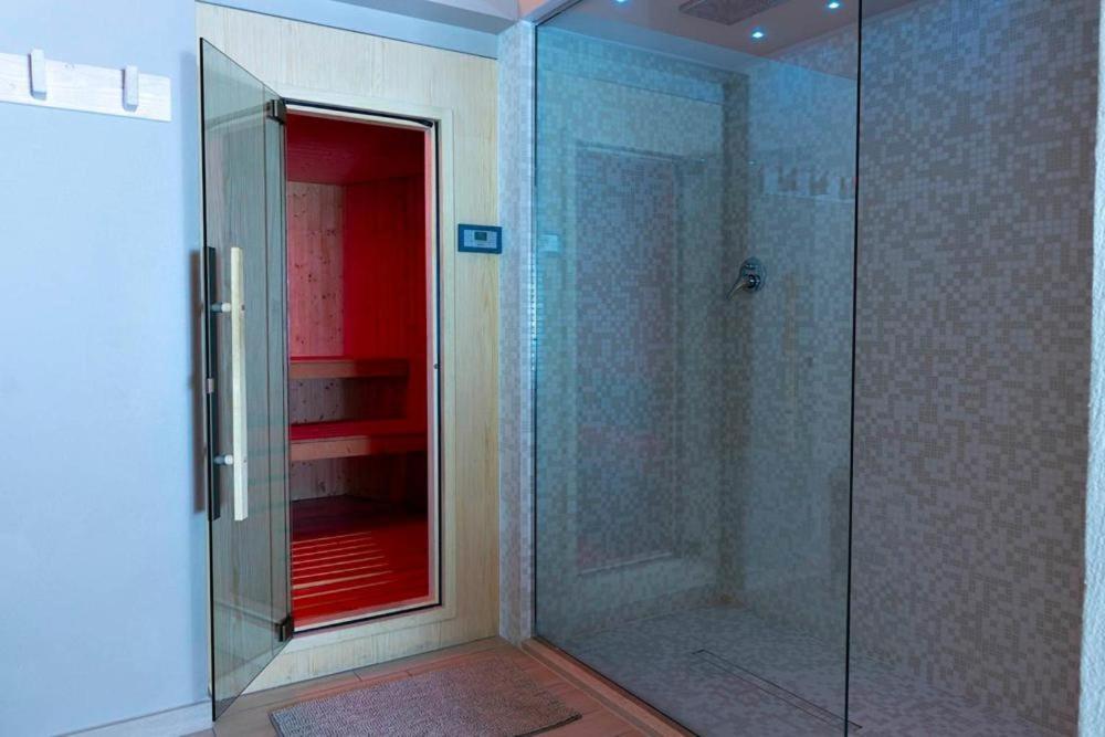 Hotel Giove Dipendenza Hotel Fiamma تْشيزيناتيكو المظهر الخارجي الصورة