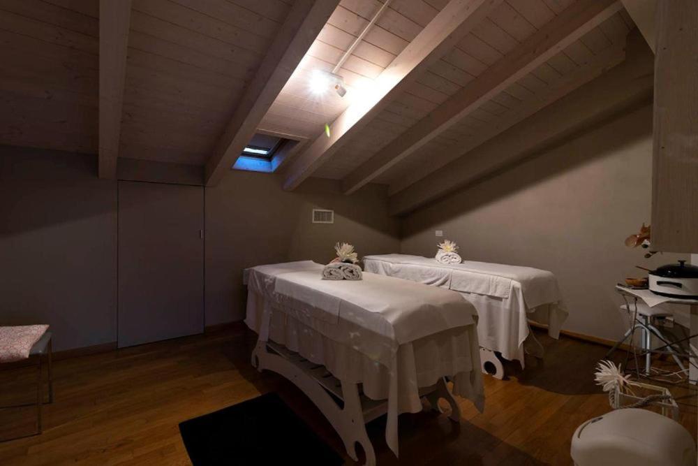 Hotel Giove Dipendenza Hotel Fiamma تْشيزيناتيكو المظهر الخارجي الصورة